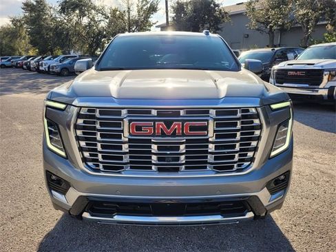 New 2026 GMC Yukon Denali w/ Sun & Power Step Package image 23