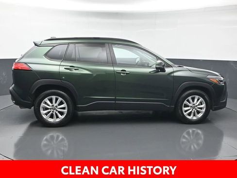 Certified 2023 Toyota Corolla Cross LE image 8