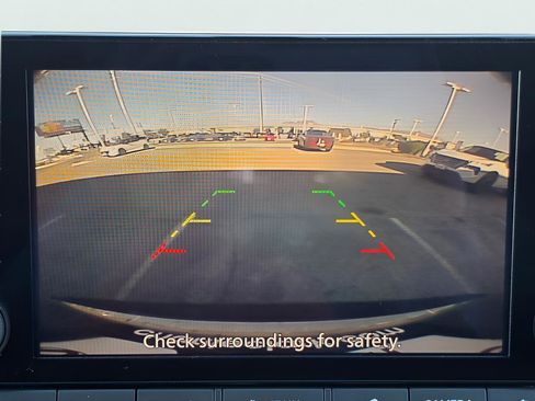 Used 2023 Nissan Rogue SV FWD image 20