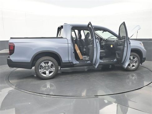 New 2025 Honda Ridgeline RTL image 39