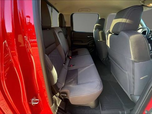 Certified 2026 Nissan Frontier SV w/ All-Weather Content Package AWD/4WD image 26