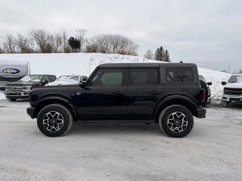 Used 2024 Ford Bronco Outer Banks image 8