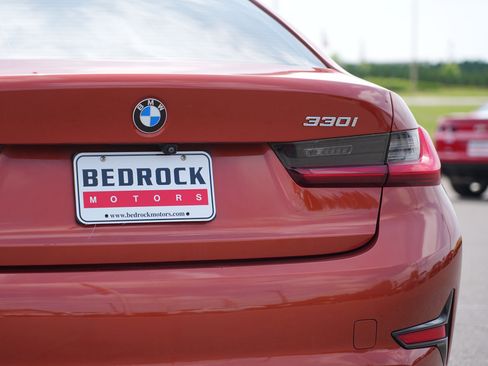 Used 2021 BMW 330i Sedan RWD image 10