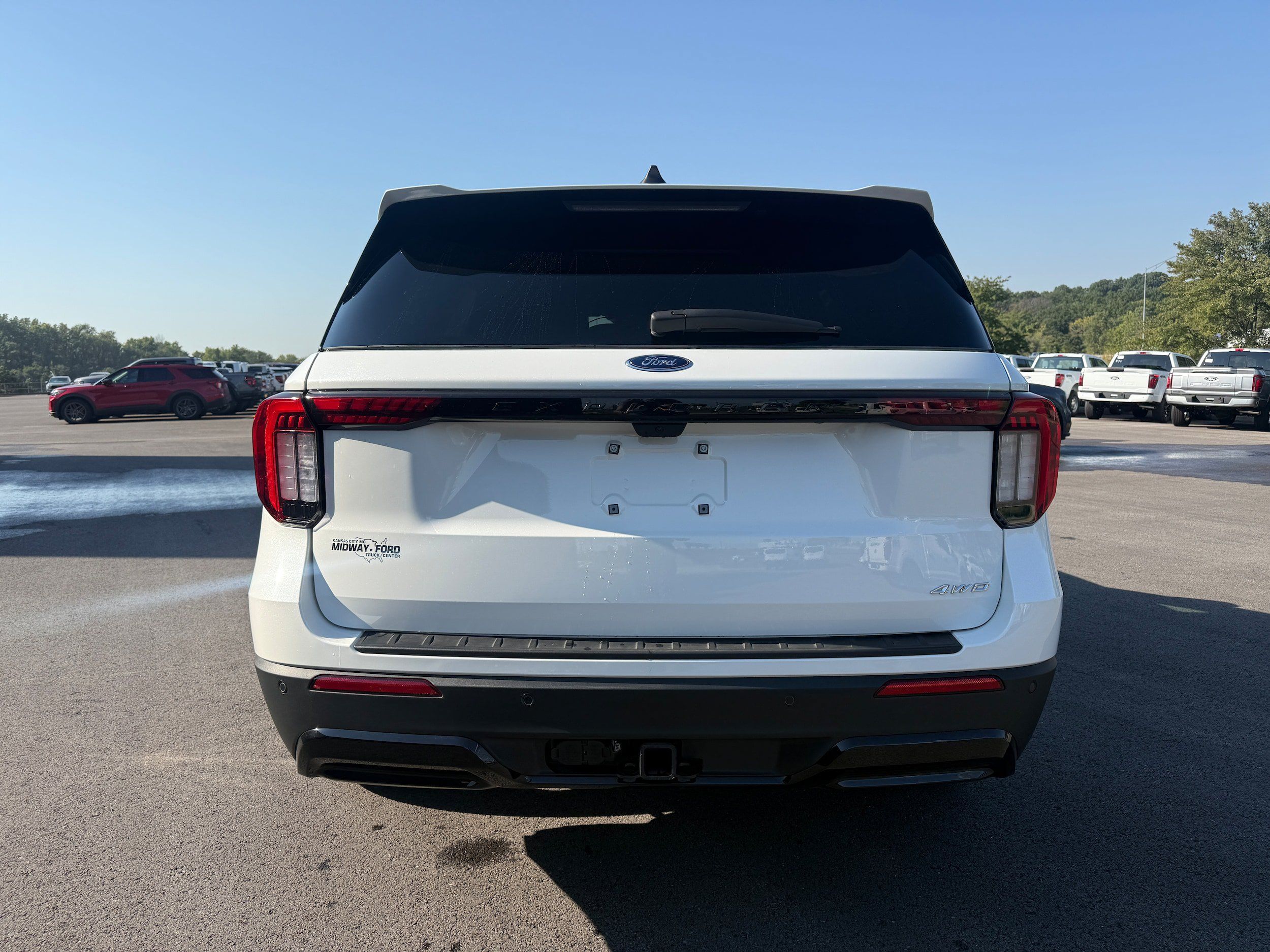 Used 2026 Ford Explorer ST-Line AWD/4WD image 7