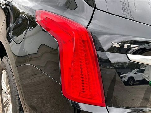 Used 2019 Cadillac XT5 Luxury AWD/4WD image 21