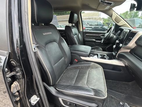 Used 2020 RAM 1500 Laramie AWD/4WD image 15