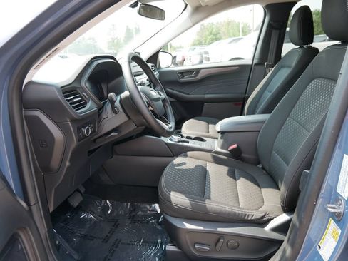 Certified 2024 Ford Escape Active AWD/4WD image 17