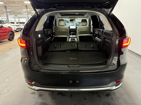 Used 2024 MAZDA CX-90 Plug-In Hybrid w/ Premium Pkg image 24