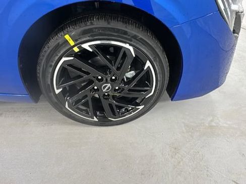 New 2026 Nissan Sentra SR image 9