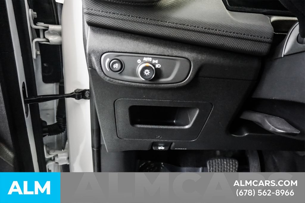 Used 2025 Chevrolet TrailBlazer LT FWD image 31