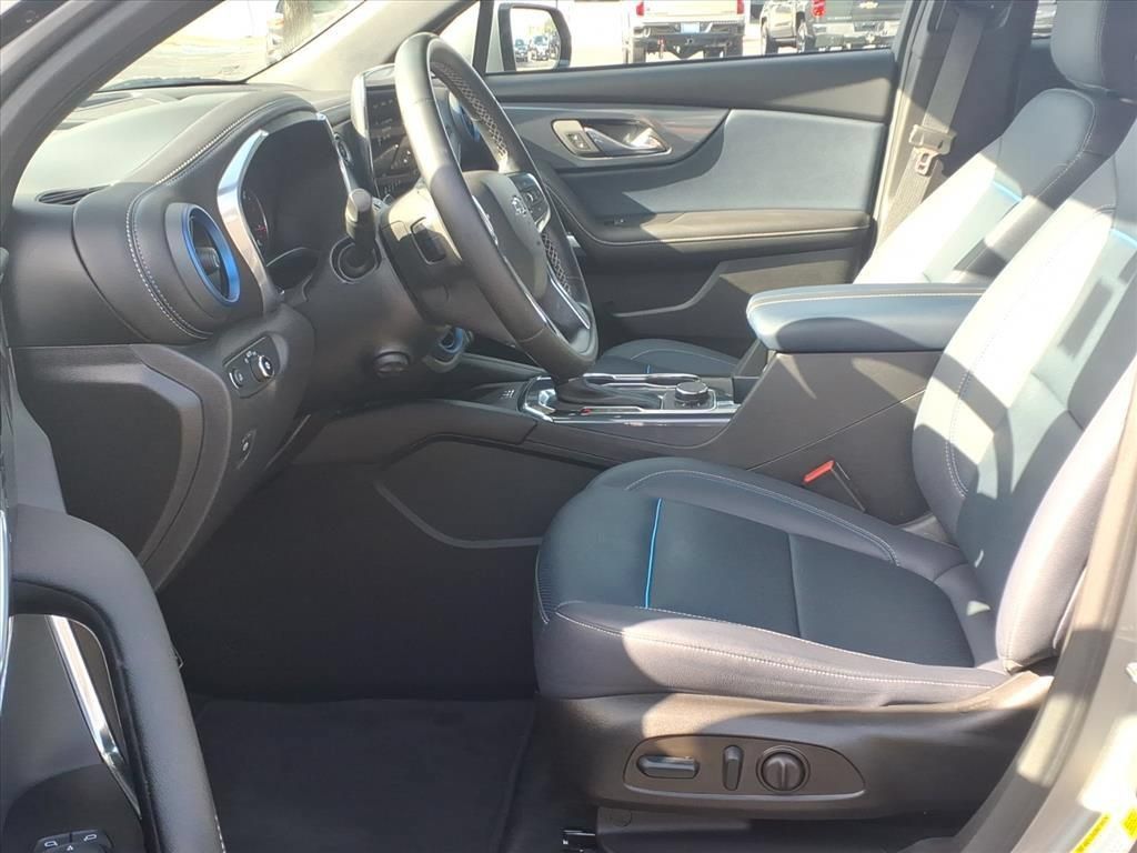 Used 2023 Chevrolet Blazer RS w/ Driver Confidence II Package FWD image 20