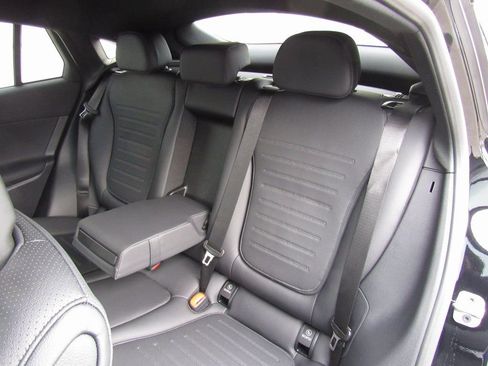 New 2026 Mercedes-Benz GLC 300 4MATIC image 16