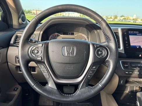 Used 2017 Honda Ridgeline RTL-T image 19