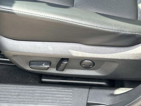 Certified 2023 Nissan Rogue SV w/ SV Premium B Package FWD image 18