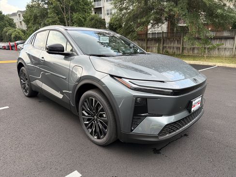 New 2026 Toyota C-HR AWD/4WD image 3