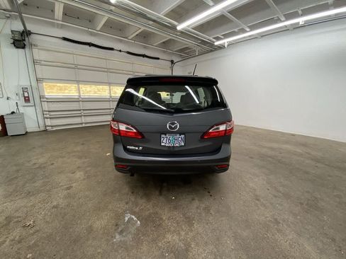 Used 2014 MAZDA MAZDA5 Touring image 5