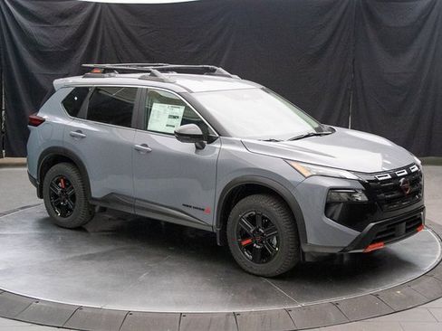 New 2026 Nissan Rogue SV image 2