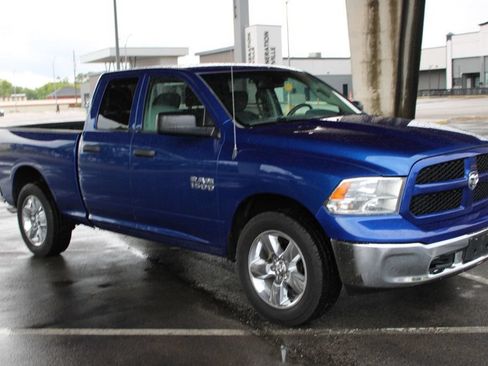 Used 2016 RAM 1500 Tradesman w/ Popular Equipment Group AWD/4WD image 4