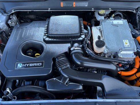 Used 2020 Ford Fusion Titanium image 21