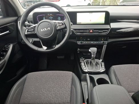 Used 2026 Kia Seltos S image 23