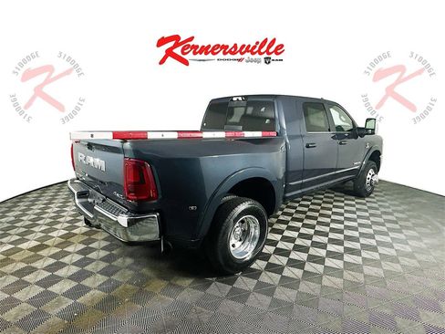 New 2026 RAM 3500 Limited w/ Towing Technology Group image 7