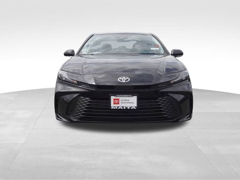 Certified 2025 Toyota Camry LE image 9