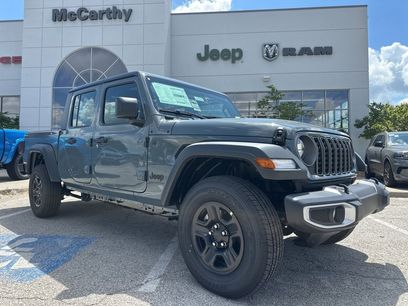 New 2025 Jeep Gladiator Sport