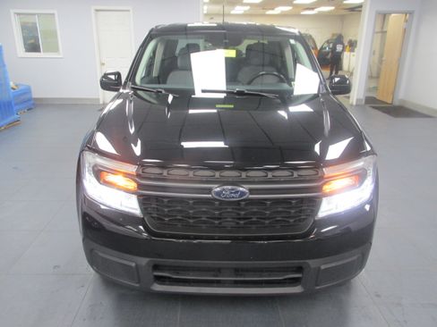 Used 2022 Ford Maverick XLT w/ XLT Luxury Package image 2