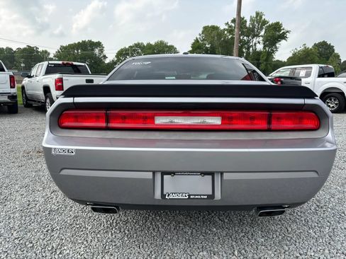 Used 2013 Dodge Challenger R/T RWD image 12