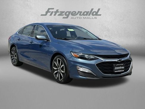 Used 2024 Chevrolet Malibu RS FWD image 1