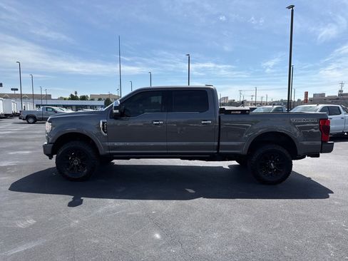 Used 2022 Ford F250 Platinum w/ Tremor Off-Road Package AWD/4WD image 6