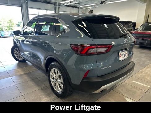 Used 2023 Ford Escape Active w/ Tech Pack #2 AWD/4WD image 14