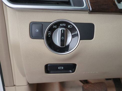 Used 2014 Mercedes-Benz ML 350 4MATIC image 24