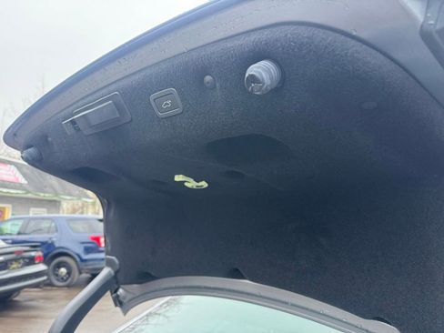 Used 2020 Jaguar XF Checkered Flag image 30