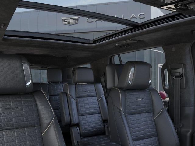 New 2026 Cadillac Escalade V w/ LPO, ONYX Package AWD/4WD image 24