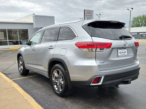 Used 2019 Toyota Highlander Limited Platinum AWD/4WD image 7