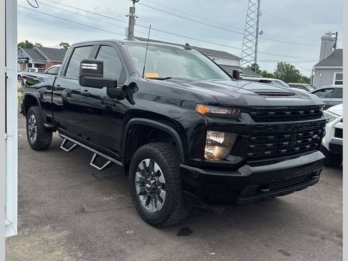 Used 2021 Chevrolet Silverado 2500 Custom w/ Custom Value Package AWD/4WD image 1