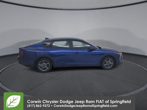 Used 2025 Kia K4 FWD image 16