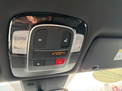 Certified 2022 Hyundai Santa Cruz SEL image 20