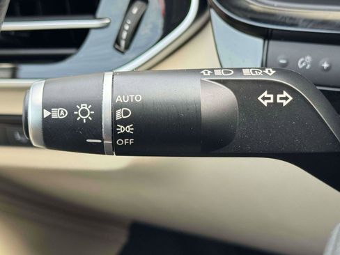 Used 2023 INFINITI QX60 Luxe w/ Vision Package image 55