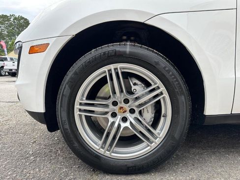 Used 2015 Porsche Macan S image 11