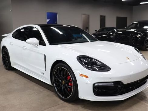 Used 2019 Porsche Panamera GTS AWD/4WD image 7