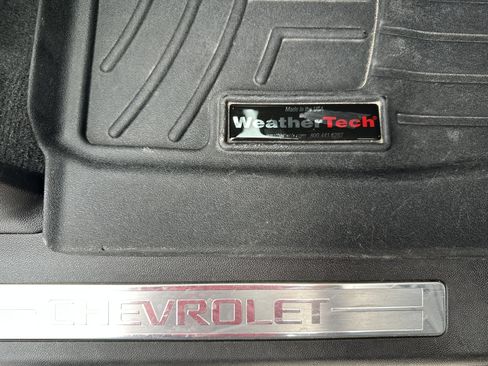 Certified 2021 Chevrolet Tahoe Z71 w/ Z71 Off-Road Package AWD/4WD image 44