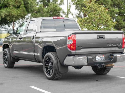 Used 2015 Toyota Tundra SR5 w/ SR5 Upgrade Package AWD/4WD image 7