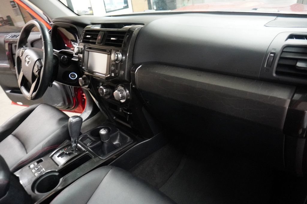 Used 2016 Toyota 4Runner Trail Premium AWD/4WD image 13