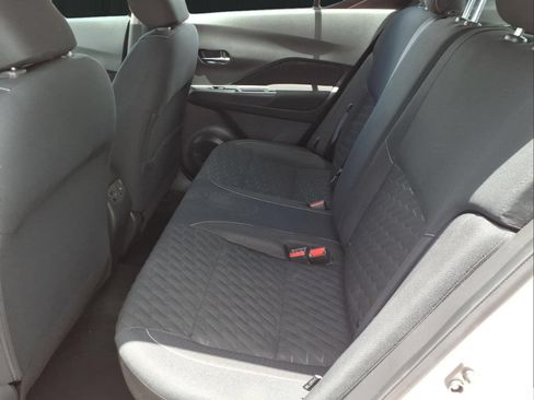 Used 2022 Nissan Kicks SV FWD image 19