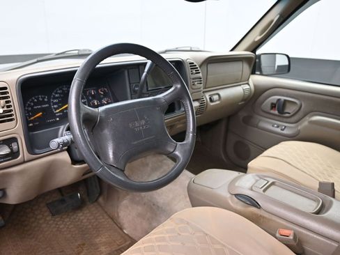Used 1997 GMC Suburban 4WD w/ Marketing Opt Pkg 3 image 15