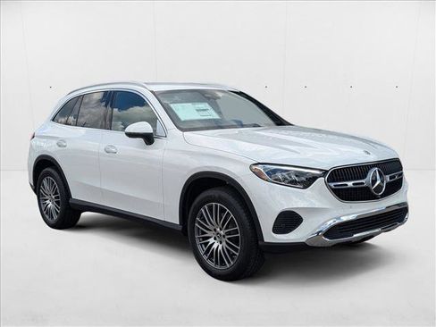 New 2026 Mercedes-Benz GLC 300 image 6