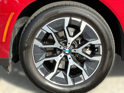 Used 2025 BMW X3 xDrive30i w/ Premium Package image 12