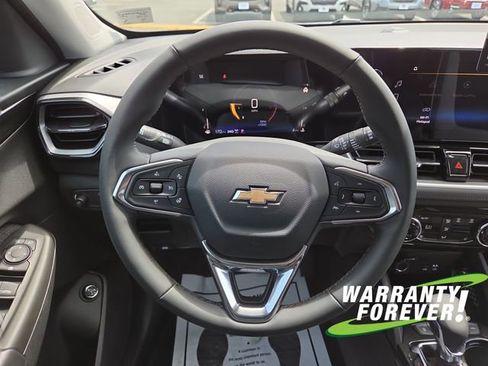 New 2026 Chevrolet TrailBlazer LT w/ Convenience Package AWD/4WD image 9
